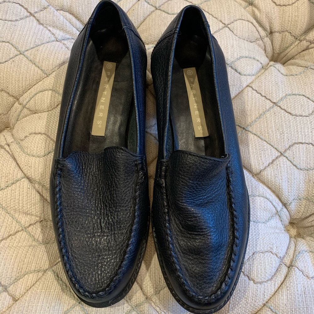 Women’s Shoes - Picture 4 of 4
